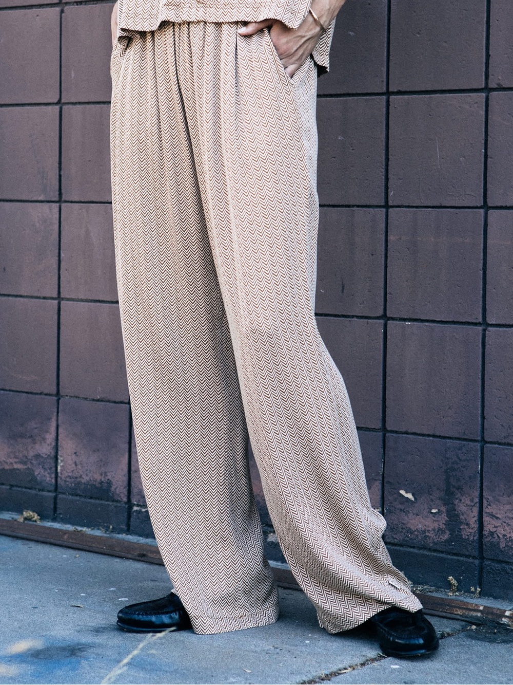 Brixton | NWT Hudson Lounge pants in Washed Copper/Whitecap | Medium
